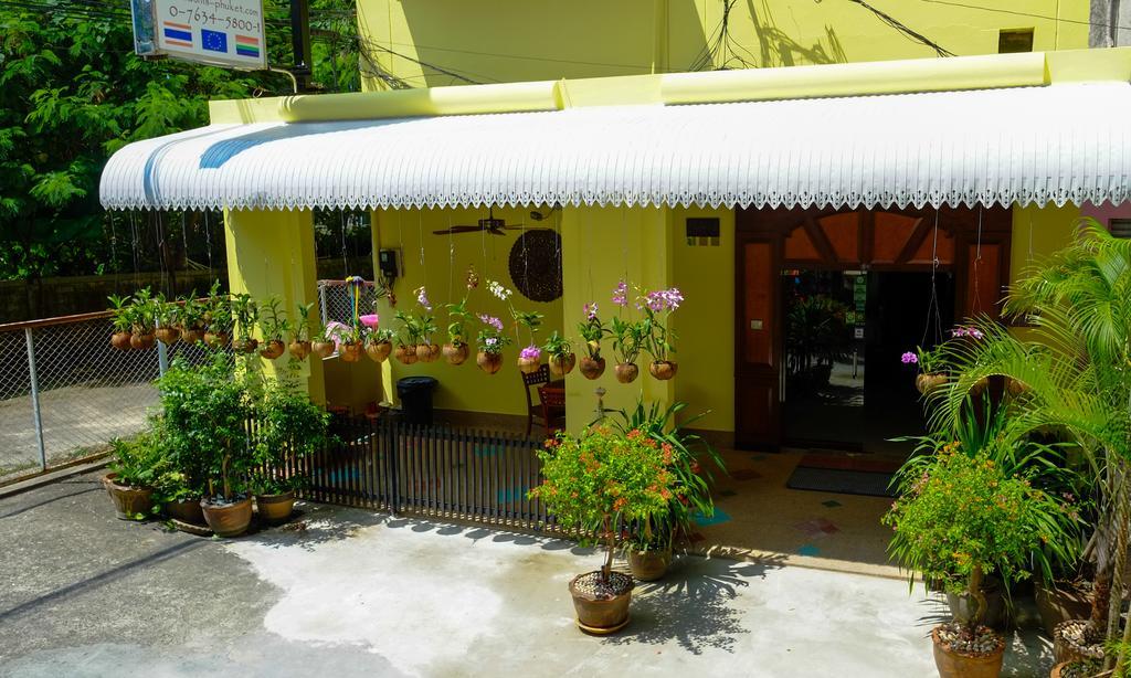 Adonis Guest House Patong Exterior foto